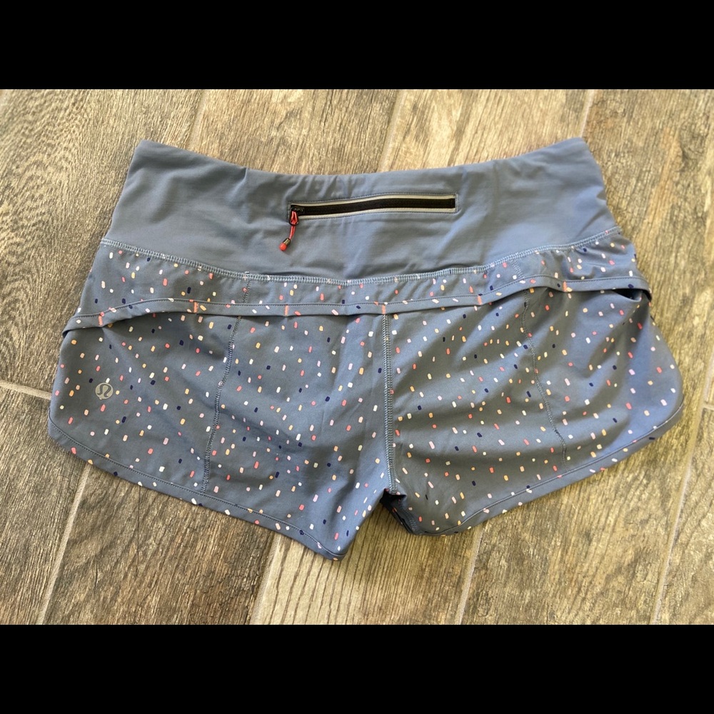 Lululemon speed up shorts - polka dot - Picture 3 of 3